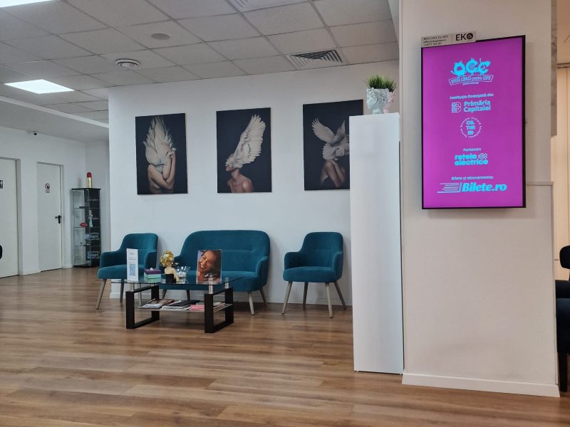 Reteaua Digitala DOOH Indoor - DERMA BEAUTY CLINIQUE NORDULUI
