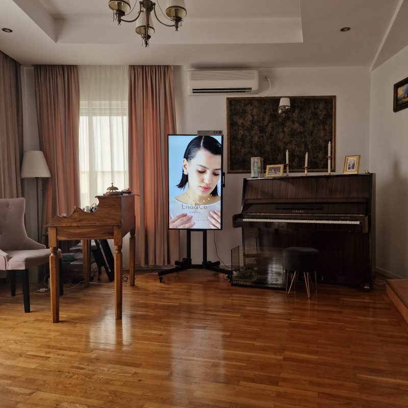 Reteaua Digitala DOOH Indoor - BROTAC Medical | Nordului, cartierul Francez Reteaua Digitala DOOH Indoor - BROTAC Medical | Nordului, cartierul Francez