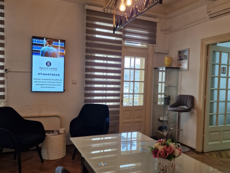 Cele mai bune perioade pentru publicitate în Rețeaua Digitală de Totemuri EkoGroup