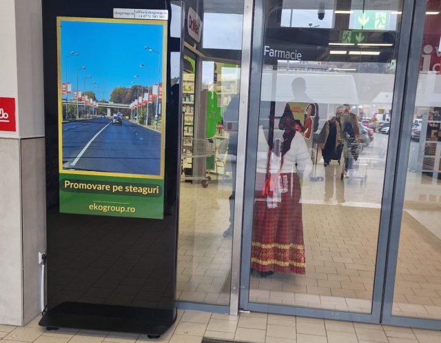 Rețeaua DOOH EkoGroup în Brașov: promisiunea Ciprian Petrescu pentru businessuri